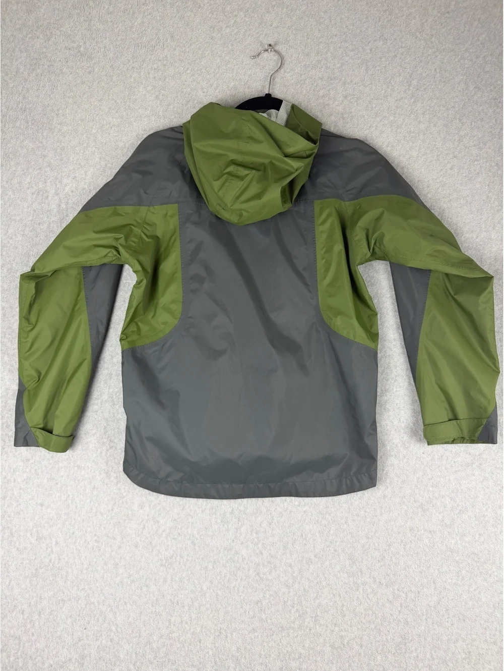 Columbia Titanium Omni-Tech Youth 10/12 Waterproof Hooded Rain Jacket Green Gray